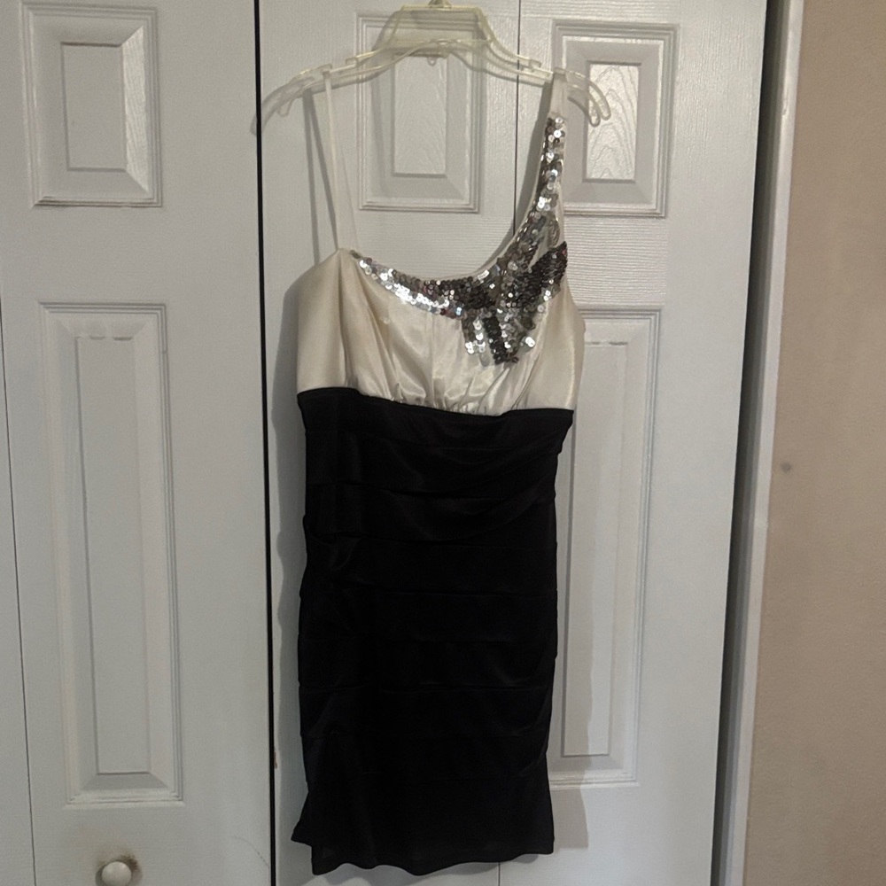 City Triangles Black and Cream One-Shoulder Dress with Silver Sequins